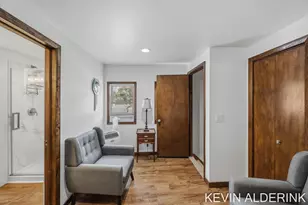 136 S Fairview Rd, Zeeland, MI 49464 - Photo 20