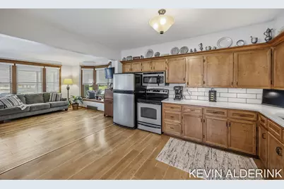 136 S Fairview Road, Zeeland, MI 49464 - Photo 10