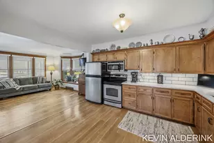 136 S Fairview Rd, Zeeland, MI 49464 - Photo 10