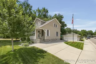 136 S Fairview Rd, Zeeland, MI 49464 - Photo 30