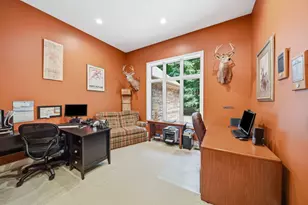 2500 Reynolds Rd, Jackson, MI 49201 - Photo 8