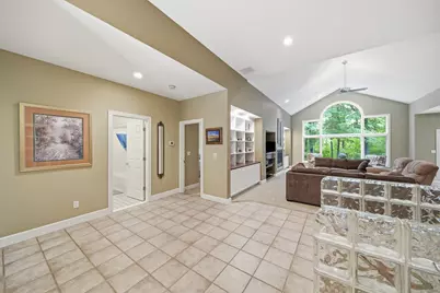 2500 Reynolds Road, Jackson, MI 49201 - Photo 10
