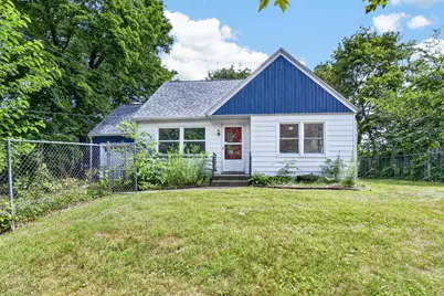 1202 Pinehurst Boulevard, Kalamazoo, MI 49006 - Photo 4