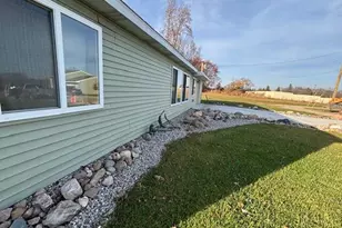 1637 N State Road N, Ionia, MI 48846 - Photo 4