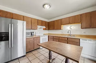 3422 Burbank Dr, Ann Arbor, MI 48105 - Photo 8