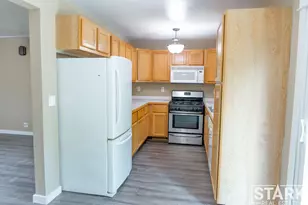 280 Elm St, Fruitport, MI 49415 - Photo 16