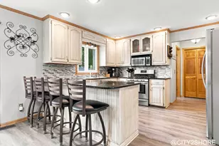 6719 Crown Point Dr, Hudsonville, MI 49426 - Photo 16