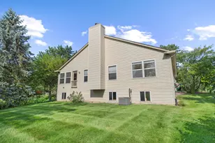 4562 Sycamore Dr, Ypsilanti, MI 48197 - Photo 44