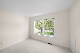 4562 Sycamore Dr, Ypsilanti, MI 48197 - Photo 30