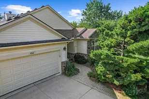 4562 Sycamore Dr, Ypsilanti, MI 48197 - Photo 2