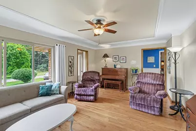416 Wright Street, Jackson, MI 49203 - Photo 4