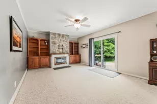 14190 Oak Holw Dr, Big Rapids, MI 49307 - Photo 18