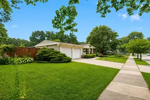 1531 Avondale Ave, Ann Arbor, MI 48103 - Photo 2