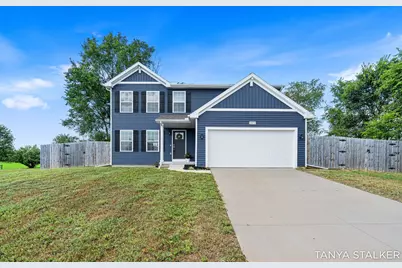 6879 Sydney Street, Muir, MI 48860 - Photo 2