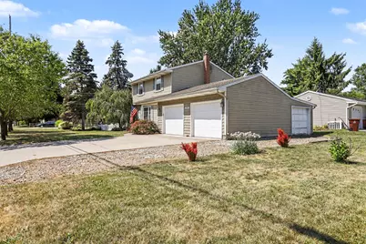 606 S Lincoln Street, Charlotte, MI 48813 - Photo 4