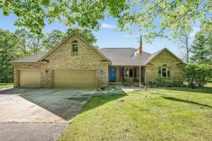 10835 Red Oak Ridge, Howard City, MI 49329 - Photo 2