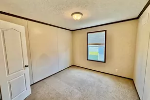 1050 Cambry Cir, Grass Lake, MI 49240 - Photo 14