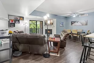 11723 Sycamore Rd, Plymouth, MI 48170 - Photo 10