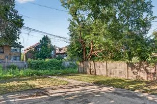 2025 Calvert Ave, Detroit, MI 48206 - Photo 40