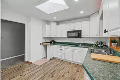 1127 S Brown Street, Jackson, MI 49203 - Photo 10