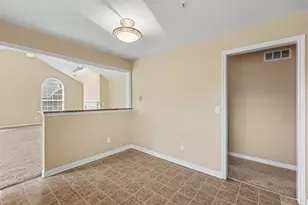 28469 Carlton Way Dr, Novi, MI 48377 - Photo 6