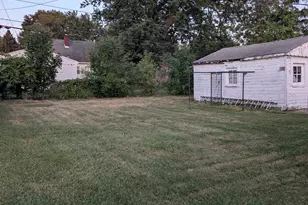 26840 Chippendale St, Roseville, MI 48066 - Photo 4