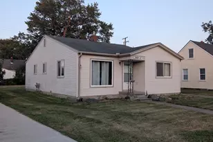 26840 Chippendale St, Roseville, MI 48066 - Photo 6