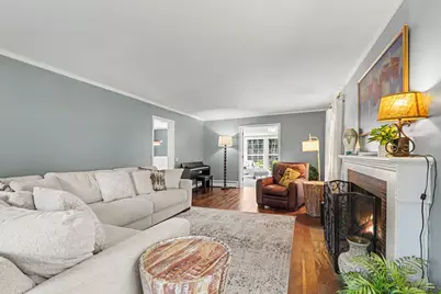 932 Floral Avenue SE, East Grand Rapids, MI 49506 - Photo 8