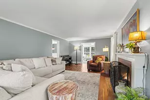 932 Floral Ave SE, East Grand Rapids, MI 49506 - Photo 8