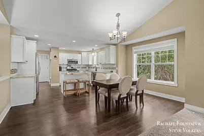 10048 S Crossroads Circle SE, Caledonia, MI 49316 - Photo 10