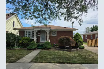 695 9th Street, Wyandotte, MI 48192 - Photo 2