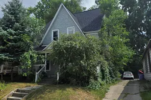 110 Dale St NE, Grand Rapids, MI 49505 - Photo 1