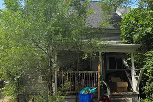 110 Dale St NE, Grand Rapids, MI 49505 - Photo 2