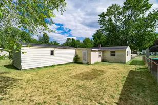 200 Wellworth Ave, Springfield, MI 49037 - Photo 18