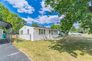 200 Wellworth Ave, Springfield, MI 49037 - Photo 4