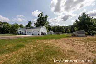 7628 Warner St, Allendale, MI 49401 - Photo 8