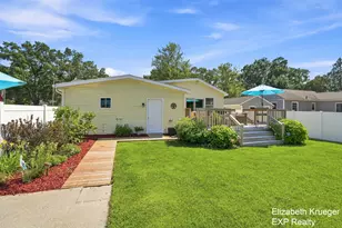 1134 Airport Rd, Norton Shores, MI 49441 - Photo 16