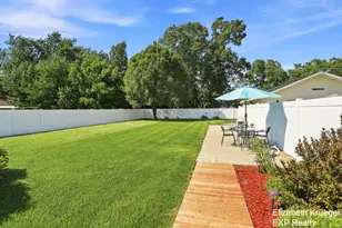 1134 Airport Rd, Norton Shores, MI 49441 - Photo 20