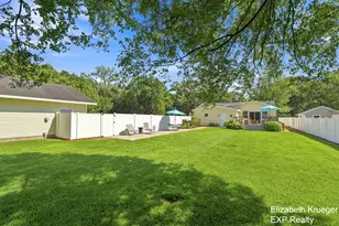 1134 Airport Rd, Norton Shores, MI 49441 - Photo 14
