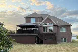 8506 Jack Pine Cir, Ypsilanti, MI 48197 - Photo 2