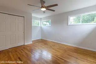1948 Boston St SE, Grand Rapids, MI 49506 - Photo 20