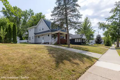 1948 Boston Street SE, Grand Rapids, MI 49506 - Photo 4