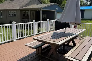 63166 Lakeshore Dr, Dowagiac, MI 49047 - Photo 4