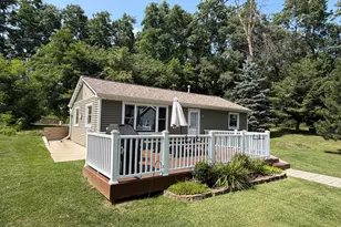 63166 Lakeshore Dr, Dowagiac, MI 49047 - Photo 1