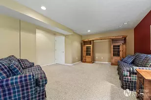 6403 Par 5 Dr SW, Grandville, MI 49418 - Photo 22
