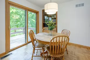 9169 N Riverview Dr, Kalamazoo, MI 49004 - Photo 8