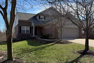 9936 Tioga Dr, Pinckney, MI 48169 - Photo 1