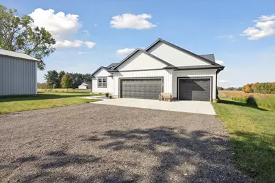2434 S Cochran Road, Charlotte, MI 48813 - Photo 2