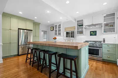1021 Kensington Avenue, Grosse Pointe, MI 48230 - Photo 18