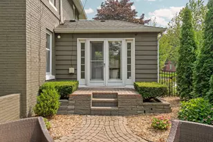 1021 Kensington Ave, Grosse Pointe, MI 48230 - Photo 44